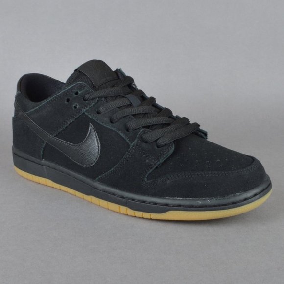 nike sb dunk low black suede